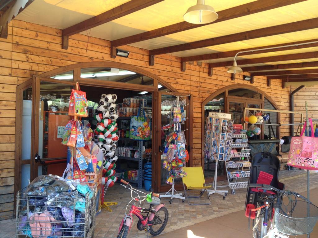 Camping Paradiso Viareggio Ngoại thất bức ảnh